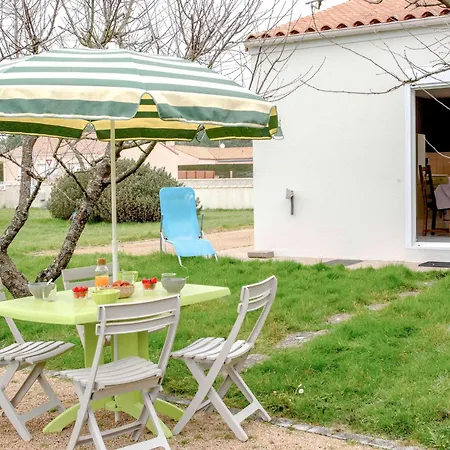 Le Chant Des Sables By Interhome * Les Moutiers