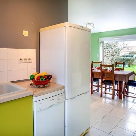 Le Chant Des Sables By Interhome